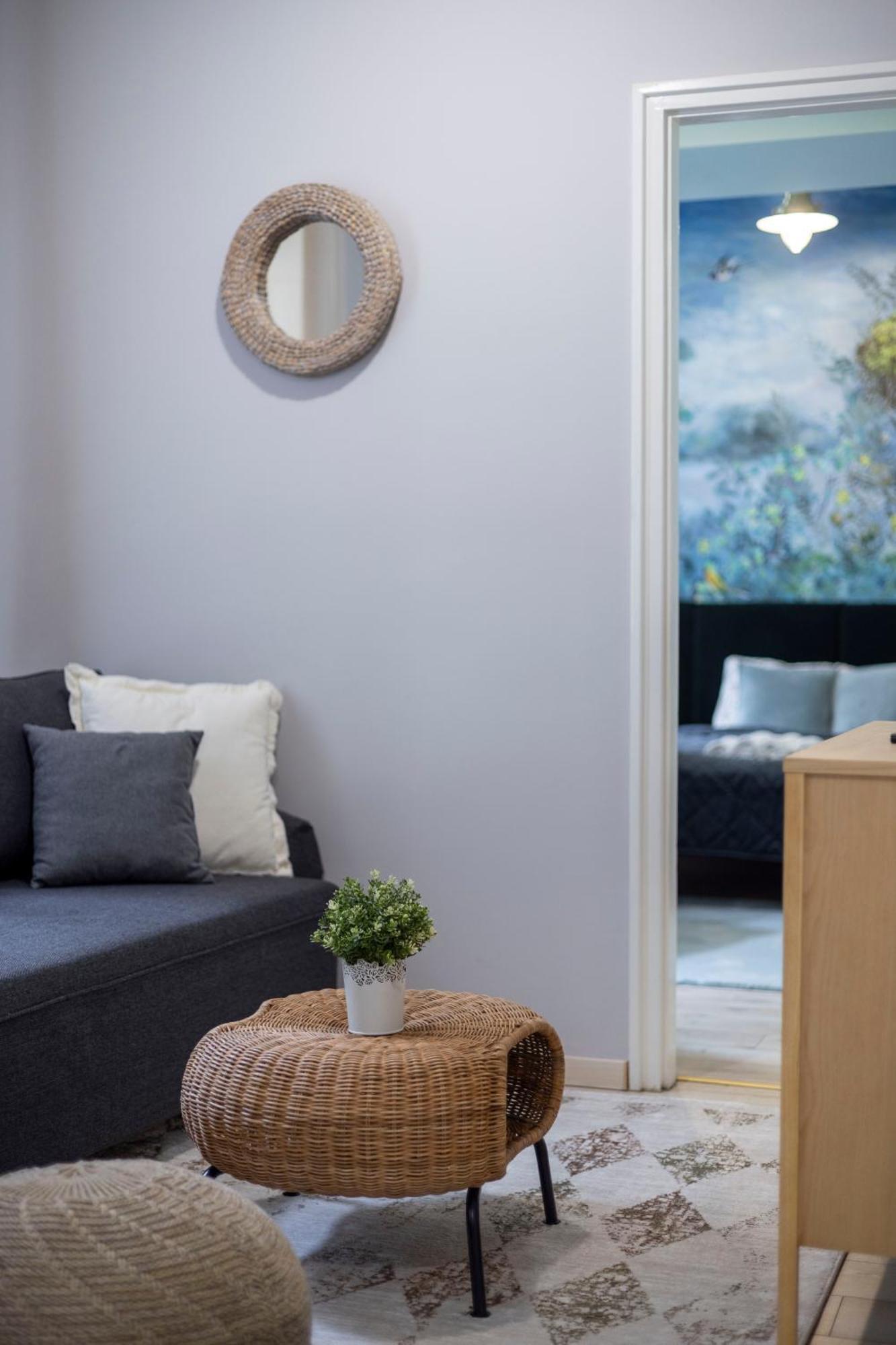 Hidden Gem With Terrace On The Andrassy Fashion Road Apartmán